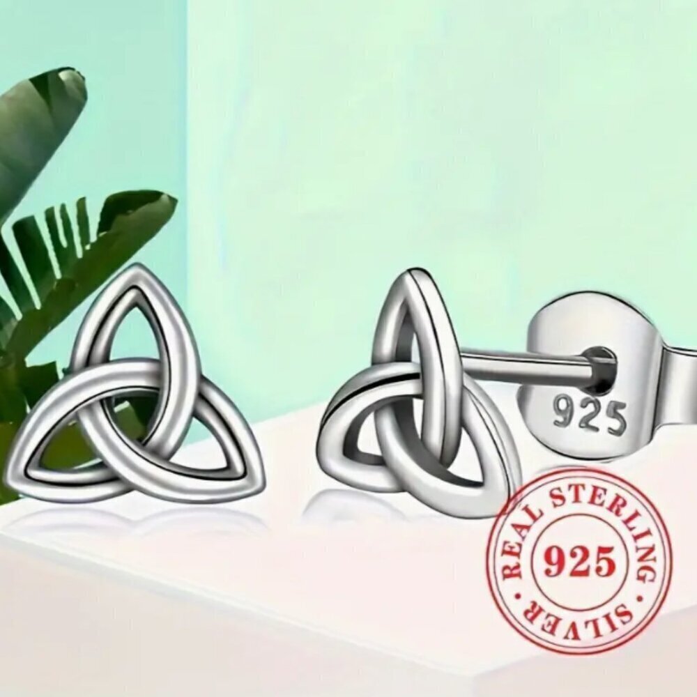 Celtic Trinity Knot 925 Silver Stud Earrings 3 Points